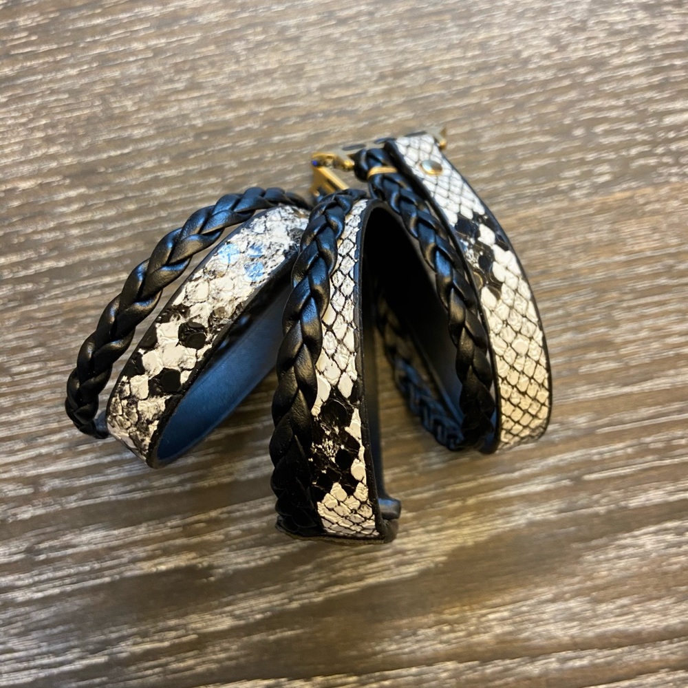 Snake Print Apple Watch Band - Picture 2 of 2